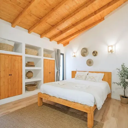 Esteva Holiday home Rogil